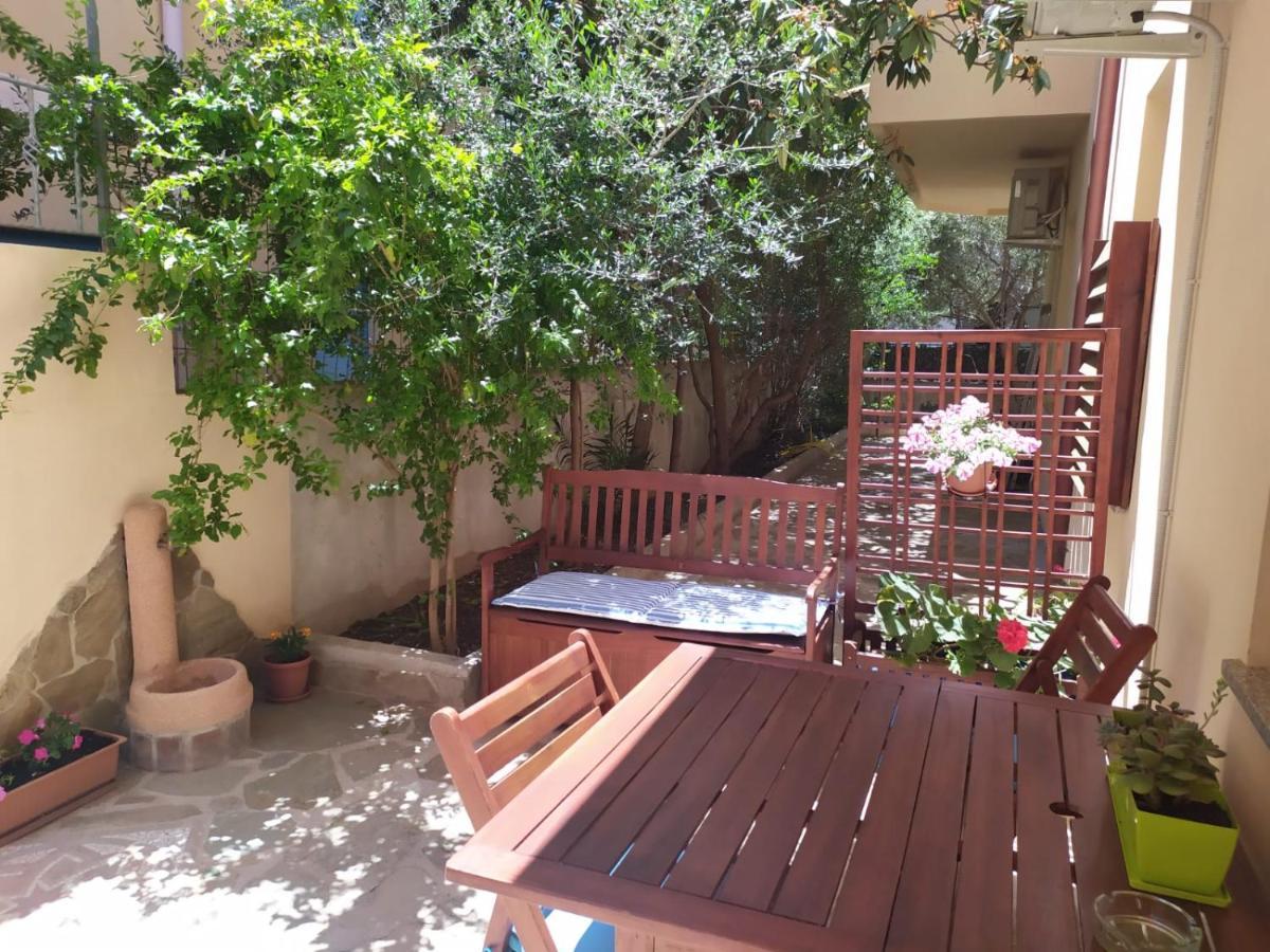 Appartamento A 50 Mt Dal Mare Cala Gonone Esterno foto